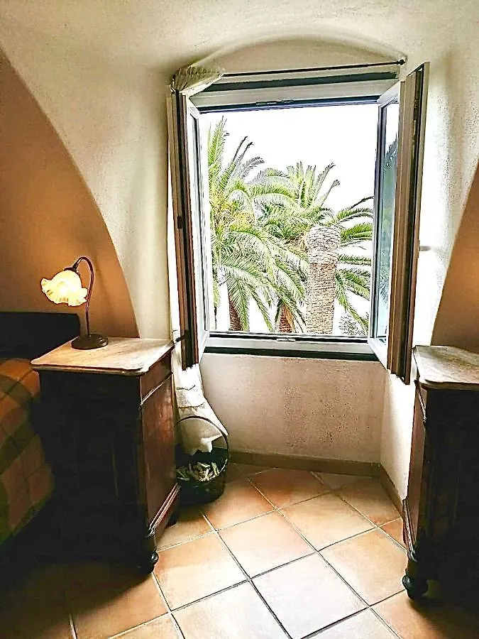 Casa Del 1400 Nell'Antico Borgo Di Cervo Villa Holiday home